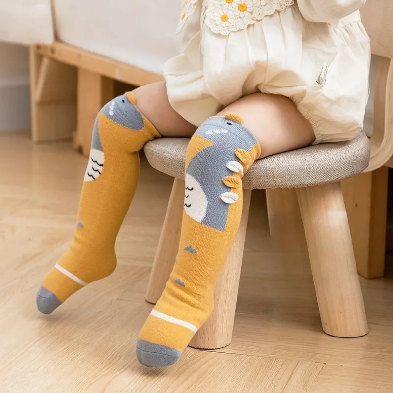 Skarpety 3D bez pięty za kolano dla niemowląt i małych dzieci, jesienno-zimowe, tubularne ocieplacze na nogi, proste skarpety dla niemowląt.