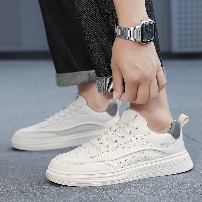 Scarpe da ginnastica bianche casual da uomo Scarpe slip-on Scarpe sportive alla moda leggere e traspiranti Suola spessa, allacciate, scarpe casual