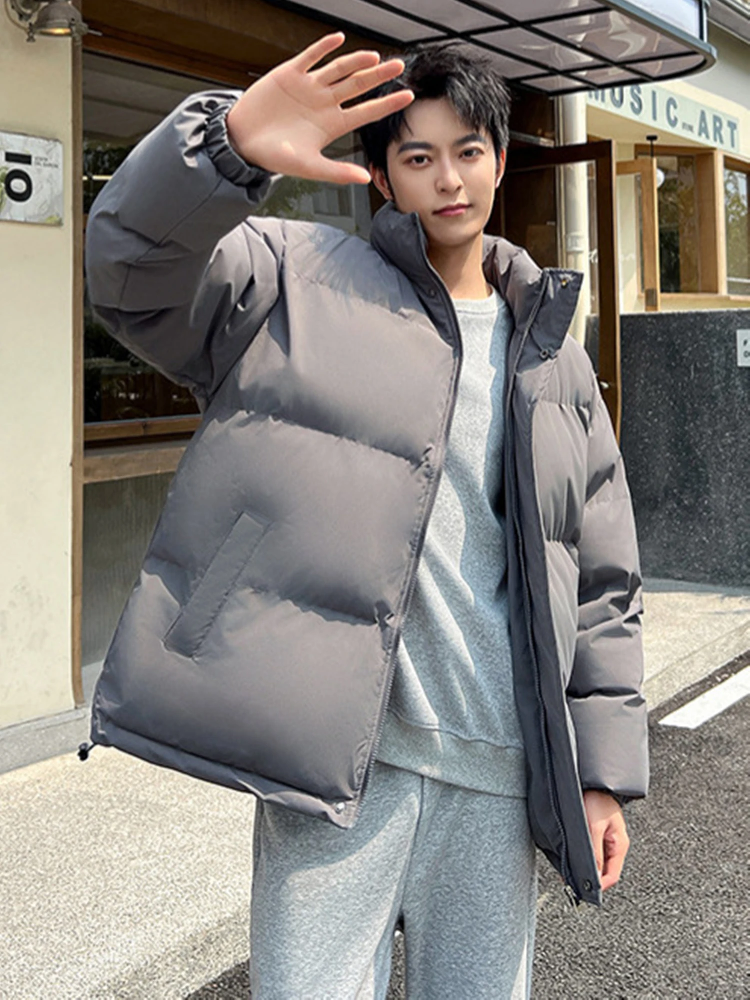 

Men Winter Padded Jacket Windproof Water-resistant Thickened Stand Collar Bomber Coat Warm Scratch-resistant Lightweight Jacket