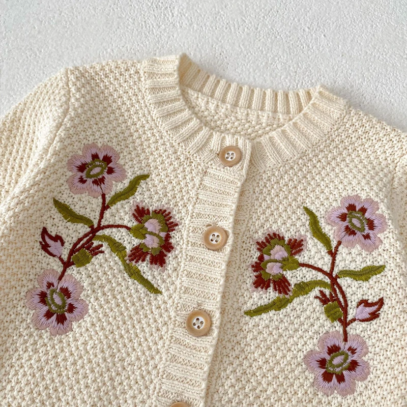 New autumn baby clothing, 0-3 year old girls, large flower embroidered cardigan, versatile all cotton long sleeved cardigan jack