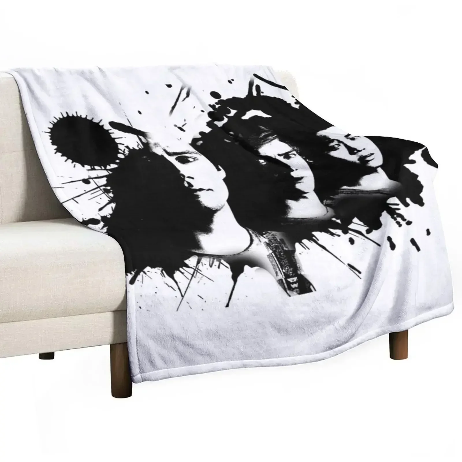 

Thomas, Newt and Minho - Maze Runner Death Cure Throw Blanket Easy Care Comfortable Blanket for Couch