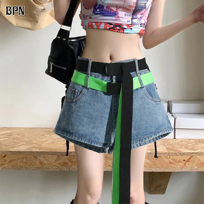 

BPN Colorblock Streetwear Spliced Belt Short For Women High Waist Patchwork Pocket Designer Shorts Female Fashion Fashion Style