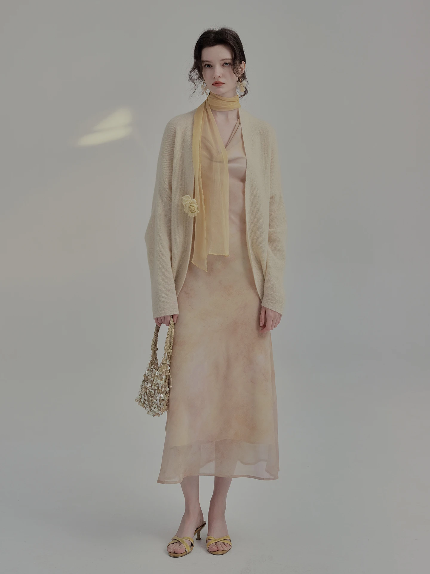 

Комплект из двух предметов: вязаный кардиган с принтом и воротником-рюшем от Auntie Pan, удобный, в стиле кэжуал, весенняя мода для женщин