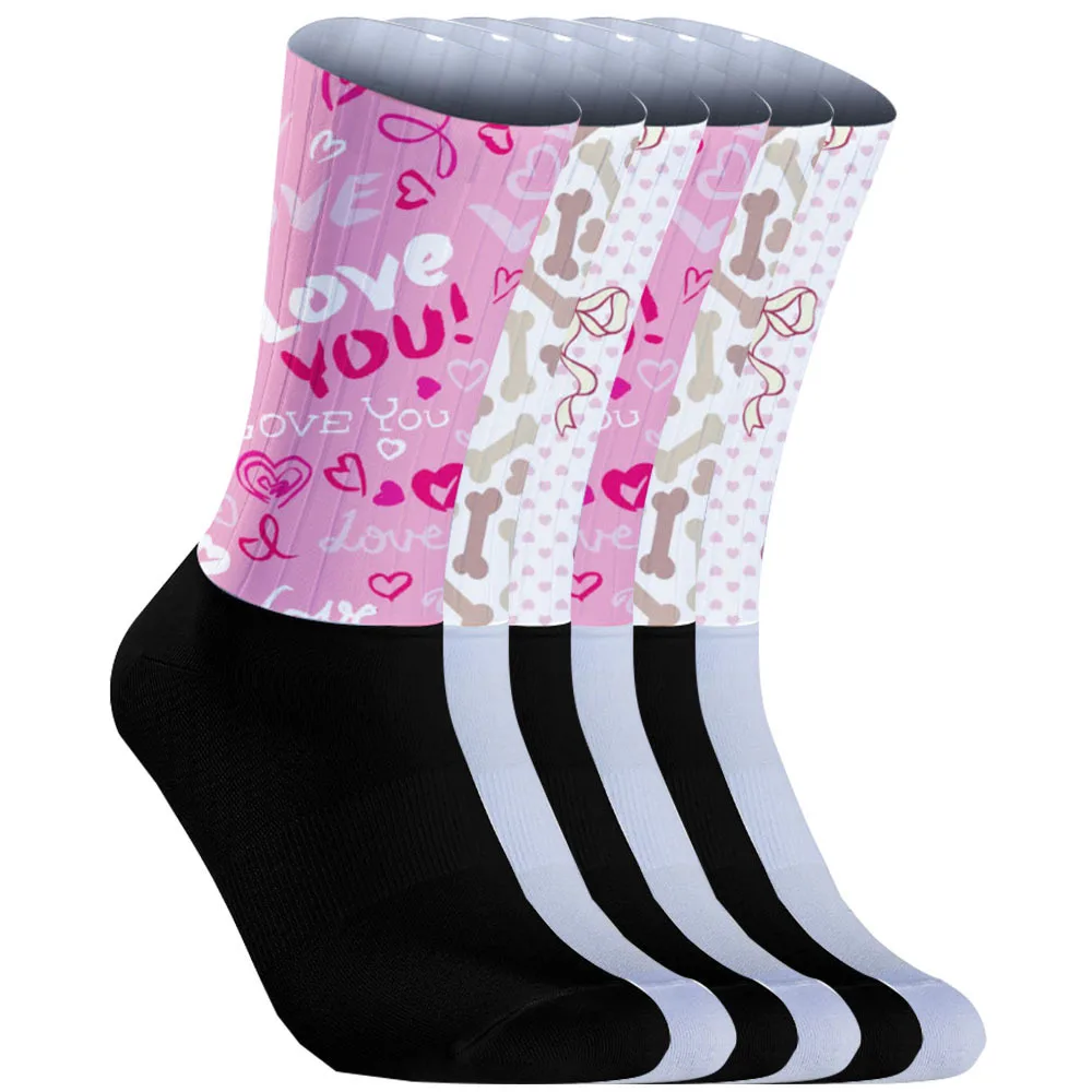 

New High end cycling socks are wear-resistant, scratch resistant, thickened and cushioned to cope with complex road conditions