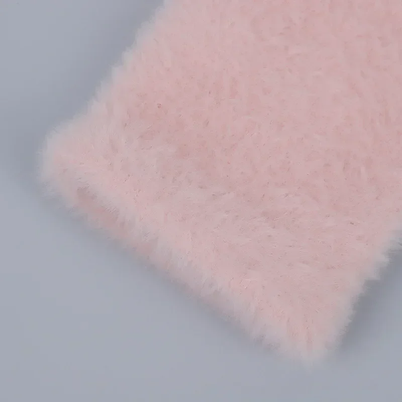 Новинка 2024, норковые флисовые перчатки с половиной пальца для женщин, мягкие зимние теплые роскошные однотонные плюшевые вязаные перчатки без пальцев