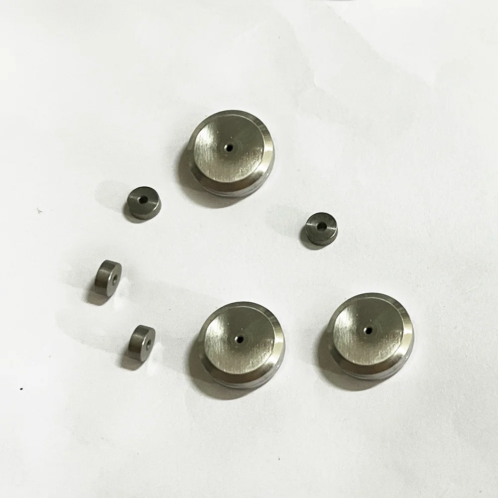 

Режущие головки для водоструйной резки Детали 87K Клапан включения/выключения Игольчатая направляющая Резервное кольцо 014555-1 94K Универсальное седло включения/выключения клапана 014558-1