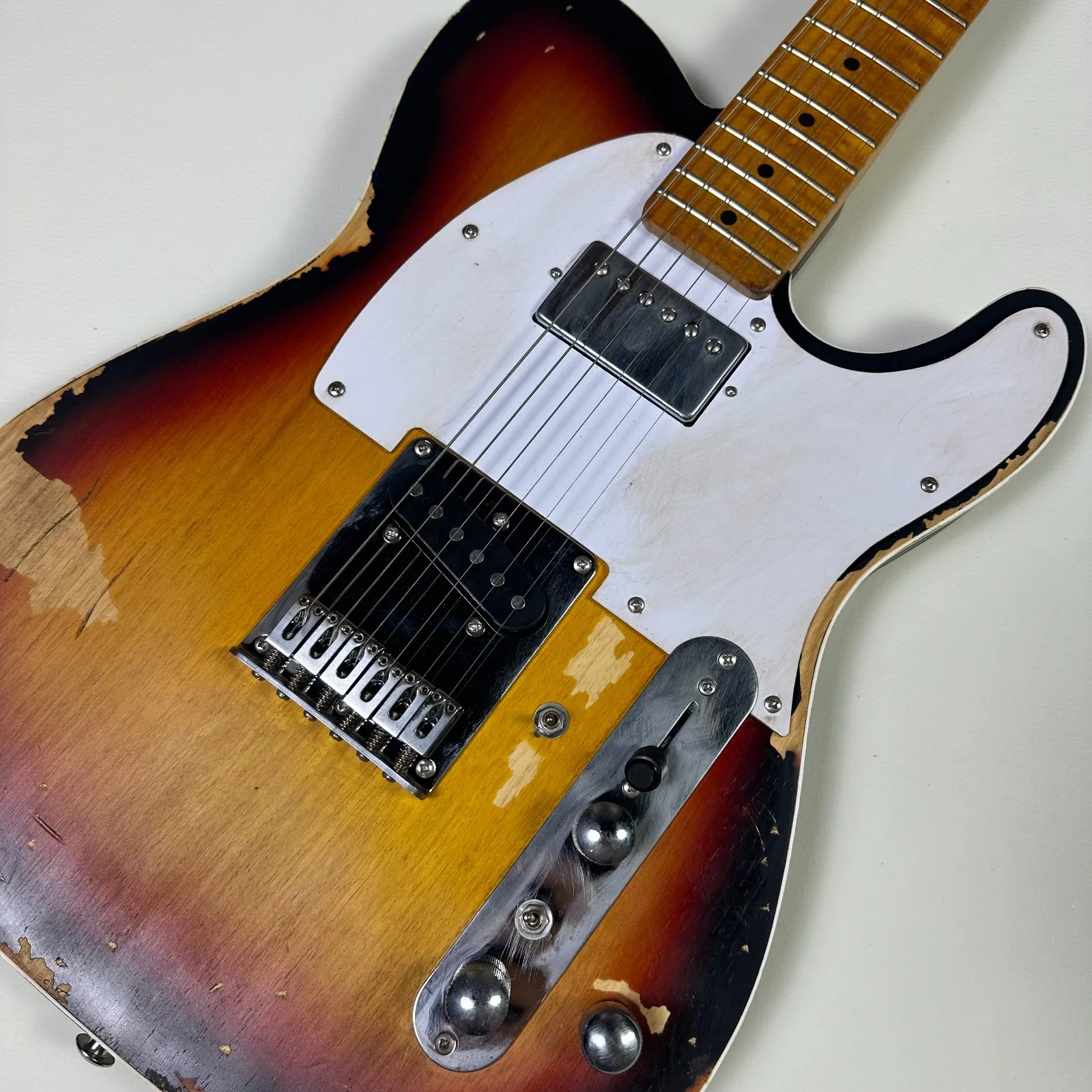

2026 новых гитар Masterbuilt Andy Summers Heavy Sunburst