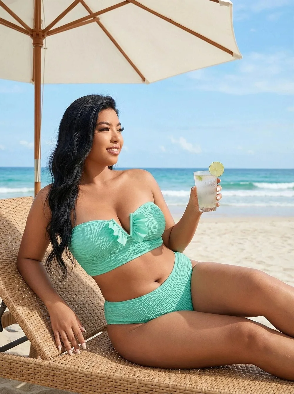 

Новинка лета 2026: Женский комплект бикини больших размеров мятно-зеленого цвета с высокой талией, рюшами и эффектом пуш-ап, сексуальный пляжный купальник из двух частей