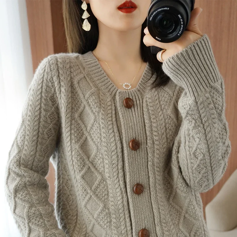 

New Autumn Korean knitting Sweater Cardigan Women Single breasting Long Sleeve Sweater Ladies Warm Loose Knit Sweater Lady G53