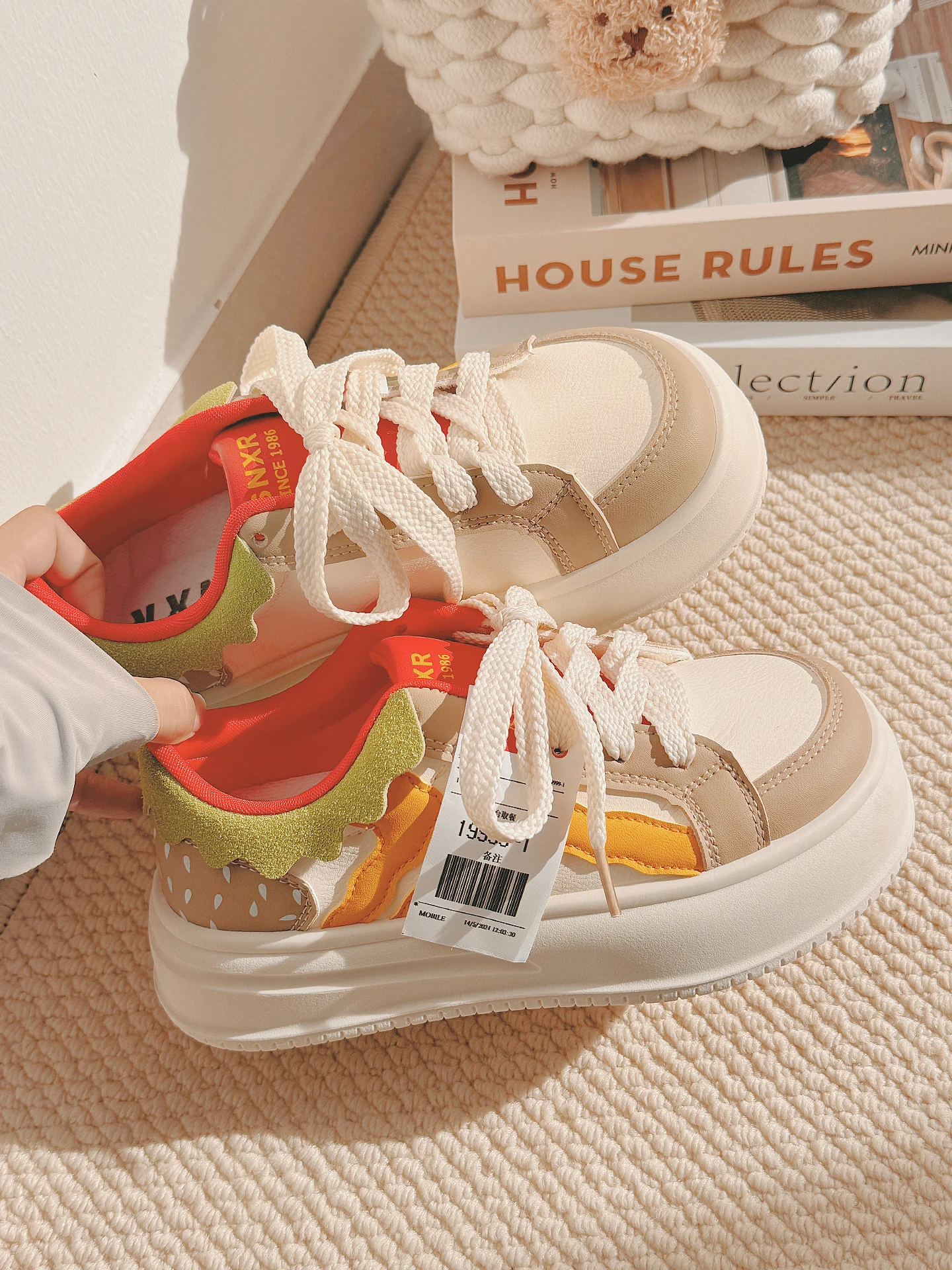 

Faionable Thi Bot Canvas oes Women's Sle 2025 New Autumn Season Versatile Design Cross Strap Low Cut Anti-Slip