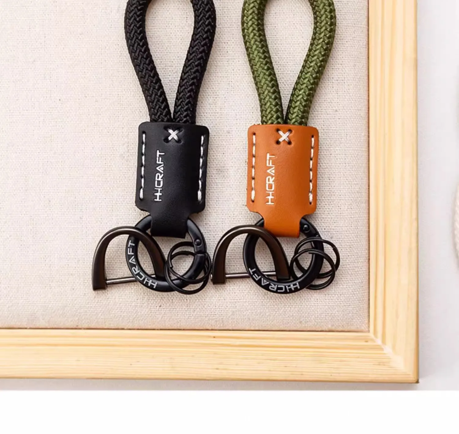 Hochwertiger Schlüsselanhänger aus gewebtem Rindsleder, Autoschlüsselanhänger, Hochwertiges Design für Damen und Herren – Detail 5