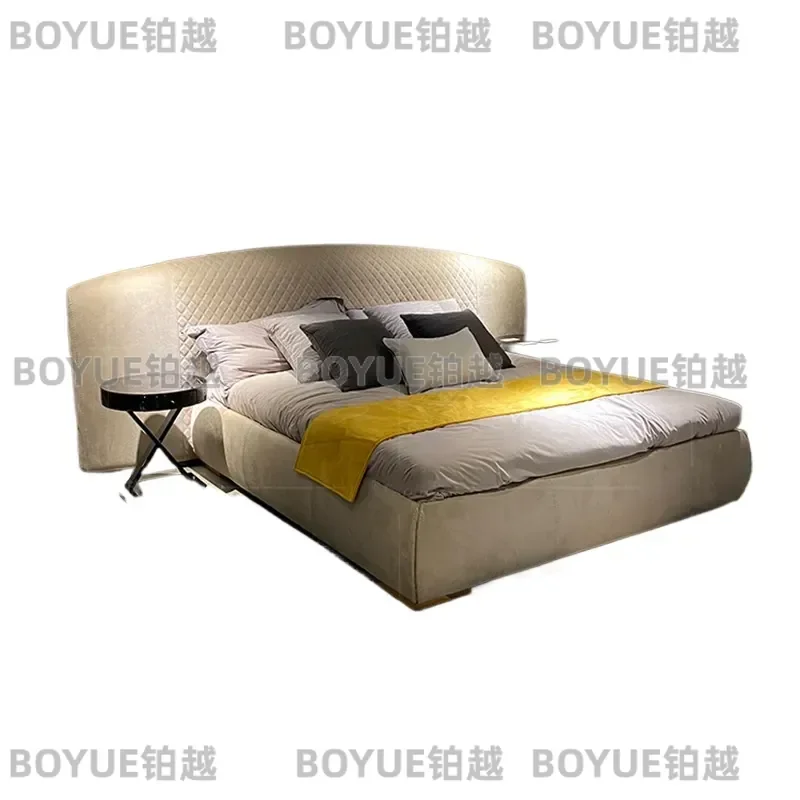 Postmodern Light Luxury Queen Bed Italian Style Master Bedroom Furniture Large Platform Frame Modern  Available Colors