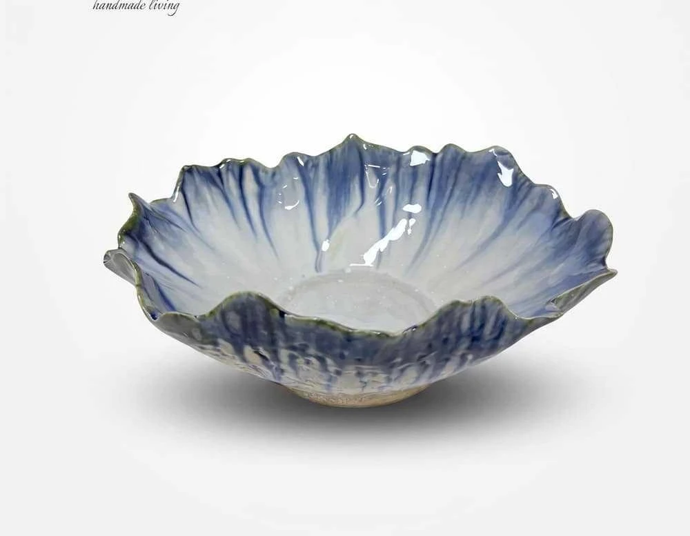 Modern art ceramic fruit plate hand pinch gradual change blue and white ceramic fruit plate special-shaped petal mouth modern
