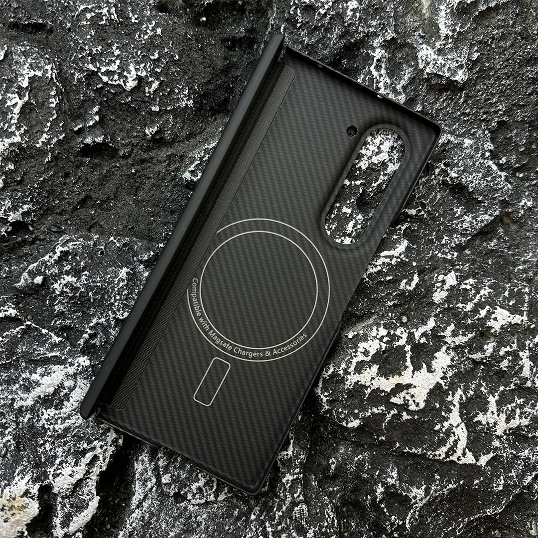 

ACC- Real Carbon Fiber Phone Case for Samsung Galaxy Z Fold 6 Magsafe with Axis protection Aramid Fiber, Ultra-thin, Anti-drop