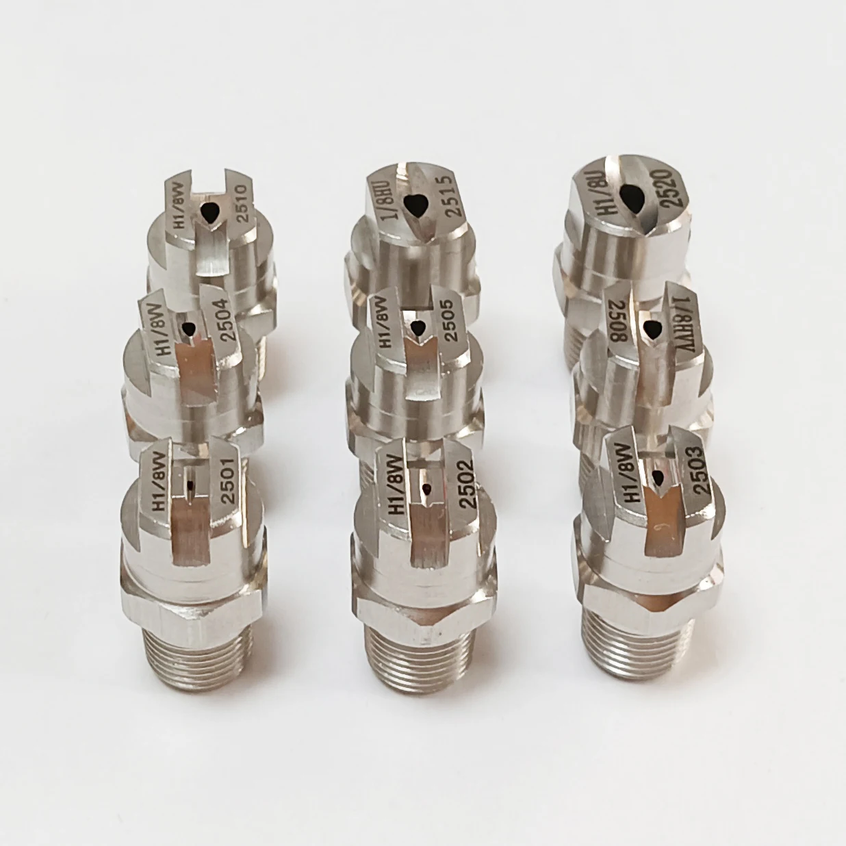 

10 pcs 25/40 angle 1/8" SS304 vee jet flat fan spray nozzle, Industrial / factory cleaning, dust removal nozzle