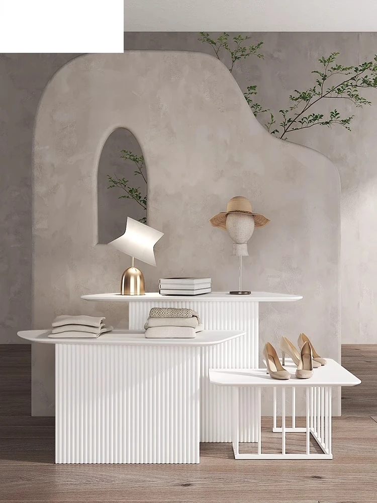 Clothing store water table display table white paint Nakajima table display