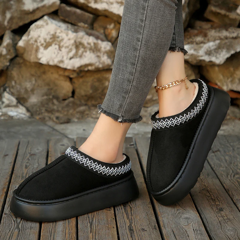 2026 Winter Thick Platform Plush Slippers Women Lightweight Soft Sole Warm Cotton Padded Shoes Woman Non Slip Home Fluffy Slides view 3