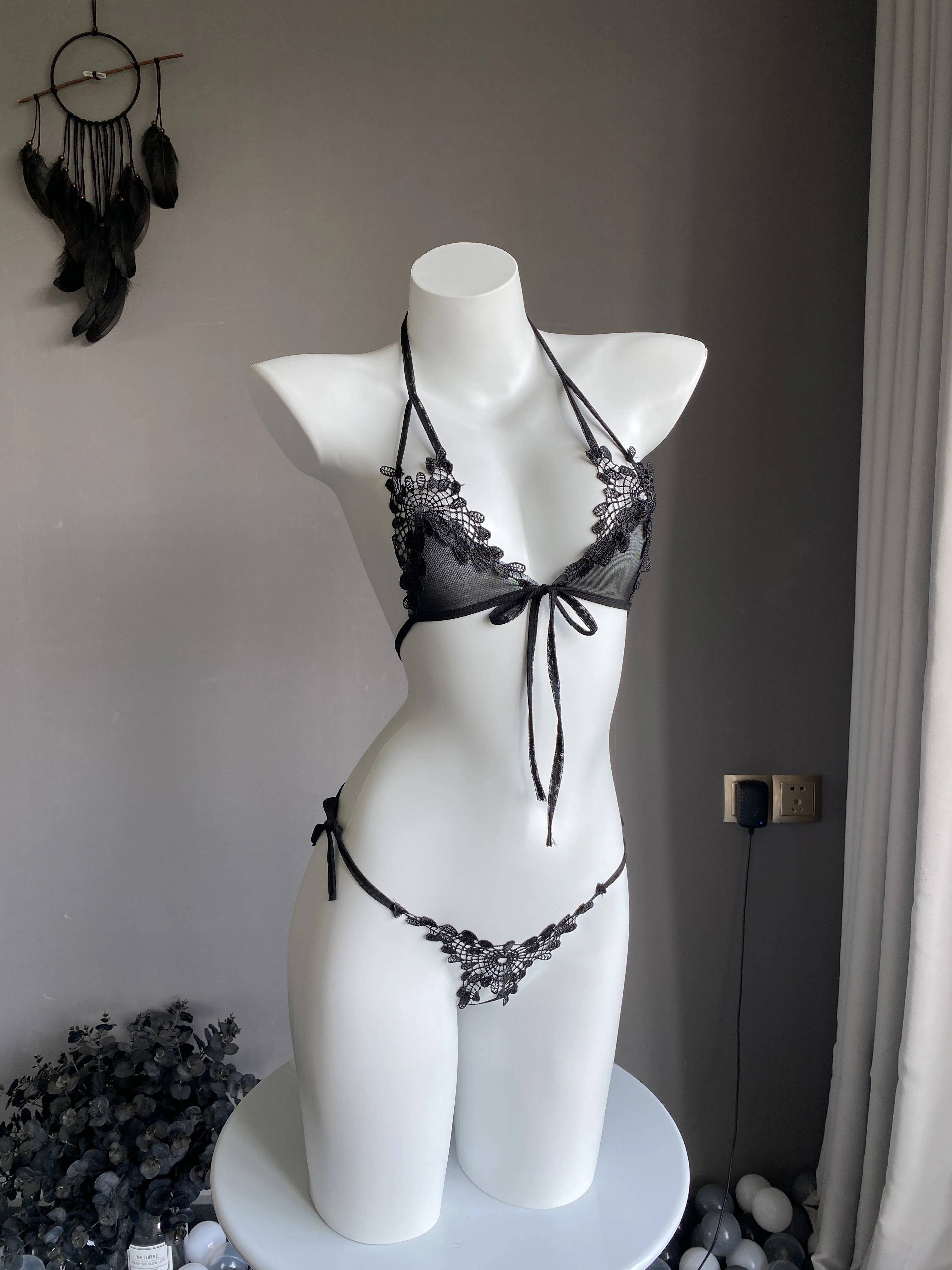 Hot Women's Lingerie Set Sexy Hanging Bikini Swimsuit Split Strap Adjustable Bras And Thongs 2 Pcs Deep V Open Bra Underwear Set