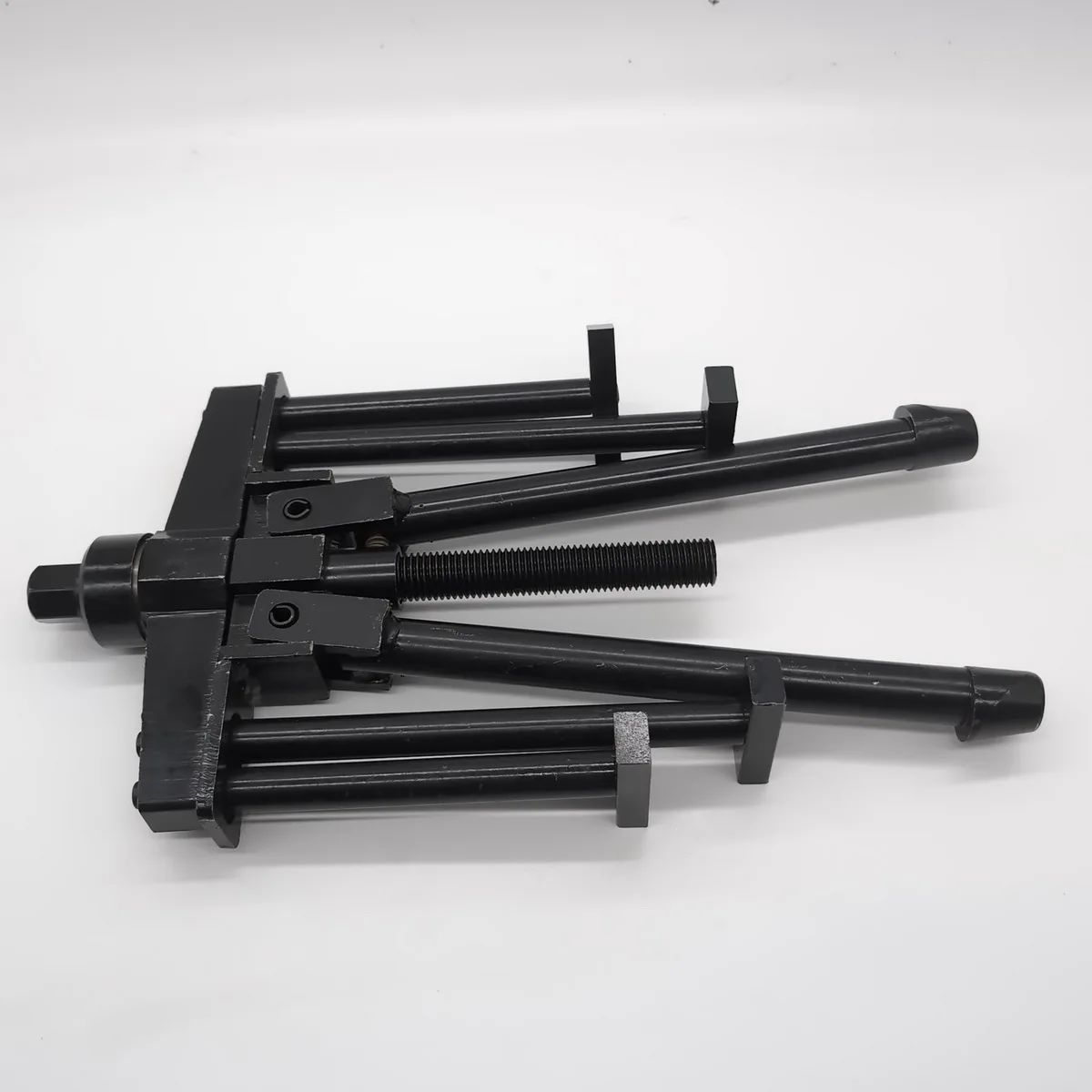 Imagen 7: Herramientas Especiales para Camiones EUE JD071 Extractor de Camisas de Cilindro para Diámetro de Cilindro 85-140 mm Longitud de Cilindro 110-250 mm