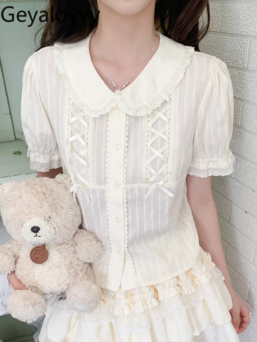 

Lolita Sweet Beauty Tops Doll Collar Bubble Short-sleeved Lace Summer Solid Color Bottoming Shirt Solid Color Bow Short Blouse