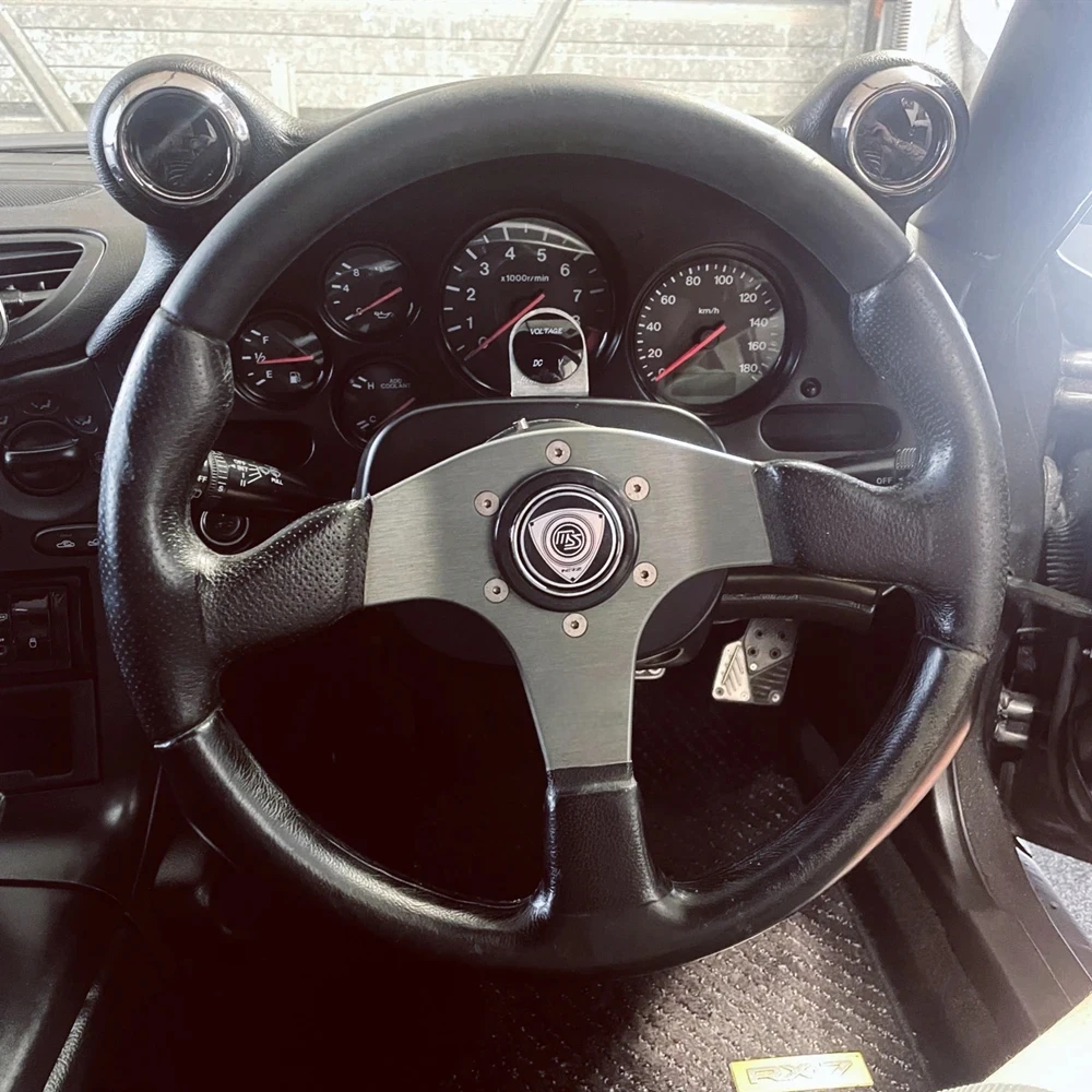Picture 3: Steering Wheel Horn Button For MAZDASPEED MAZDA 2,3,5,6 MAZDA6 WAGON MIATA MX-5 CX-3 CX-5 ATENZA  Axela Car Accessories JDM