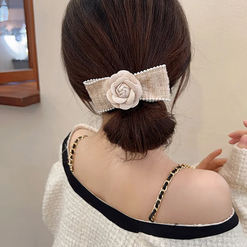 

New Korean Women Retro Camellia Cloth Hair Claws Spring Hairpins French Barrette Fashion Girls Hairgrips Ladies Hair Accessories