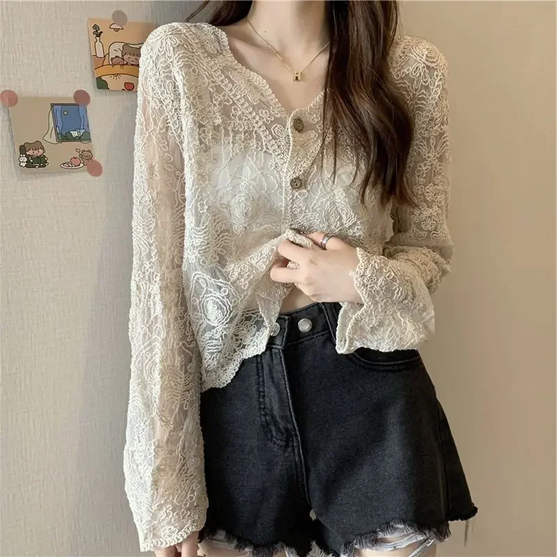 New 2024 Sunscreen Knitted Blouse Women Summer Thin V-neck Long Sleeve Single Breasted Korean Style Cardigan Female