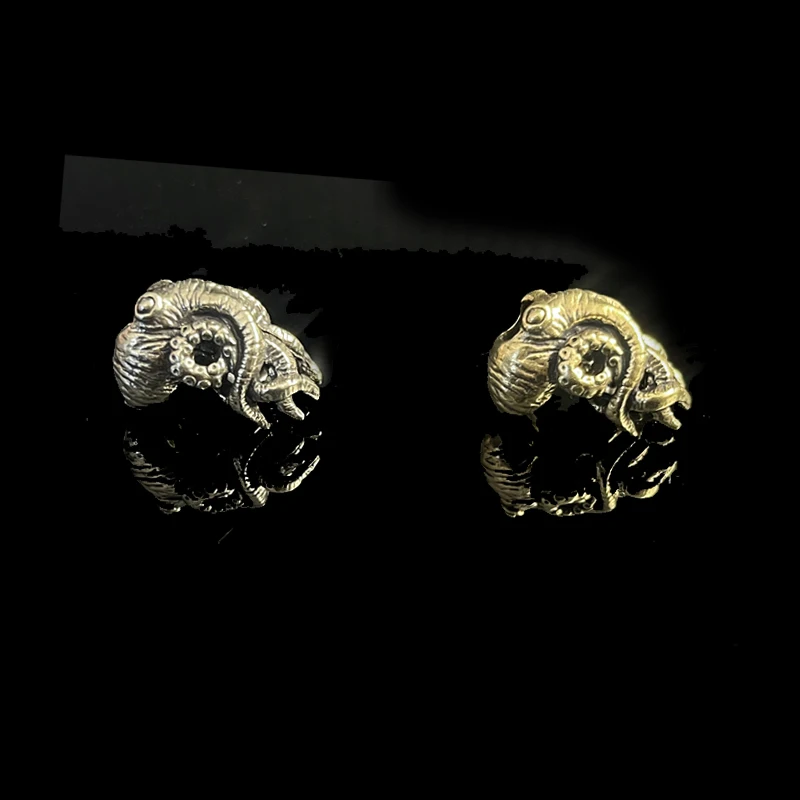 Retro Brass Sea Animal Octopus Knife Beads Outdoor EDC Umbrella Rope Pendant DIY Paracord Bracelets Accessories Lanyard Hangings
