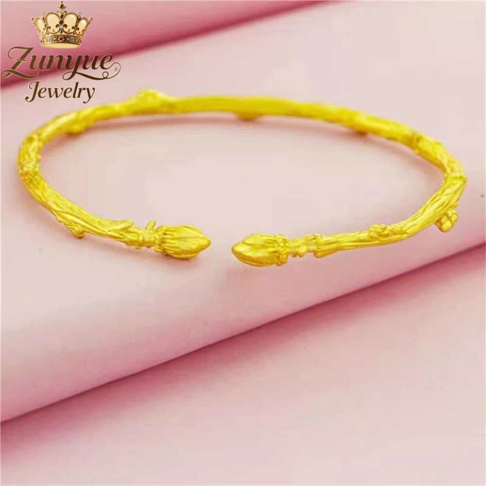 

High-End Sand Gold Plum Blossom Bracelet Luxury Quality Jewelry Handicraft Fashion Jewelry Exquisite Elegant Popular Charms Gift