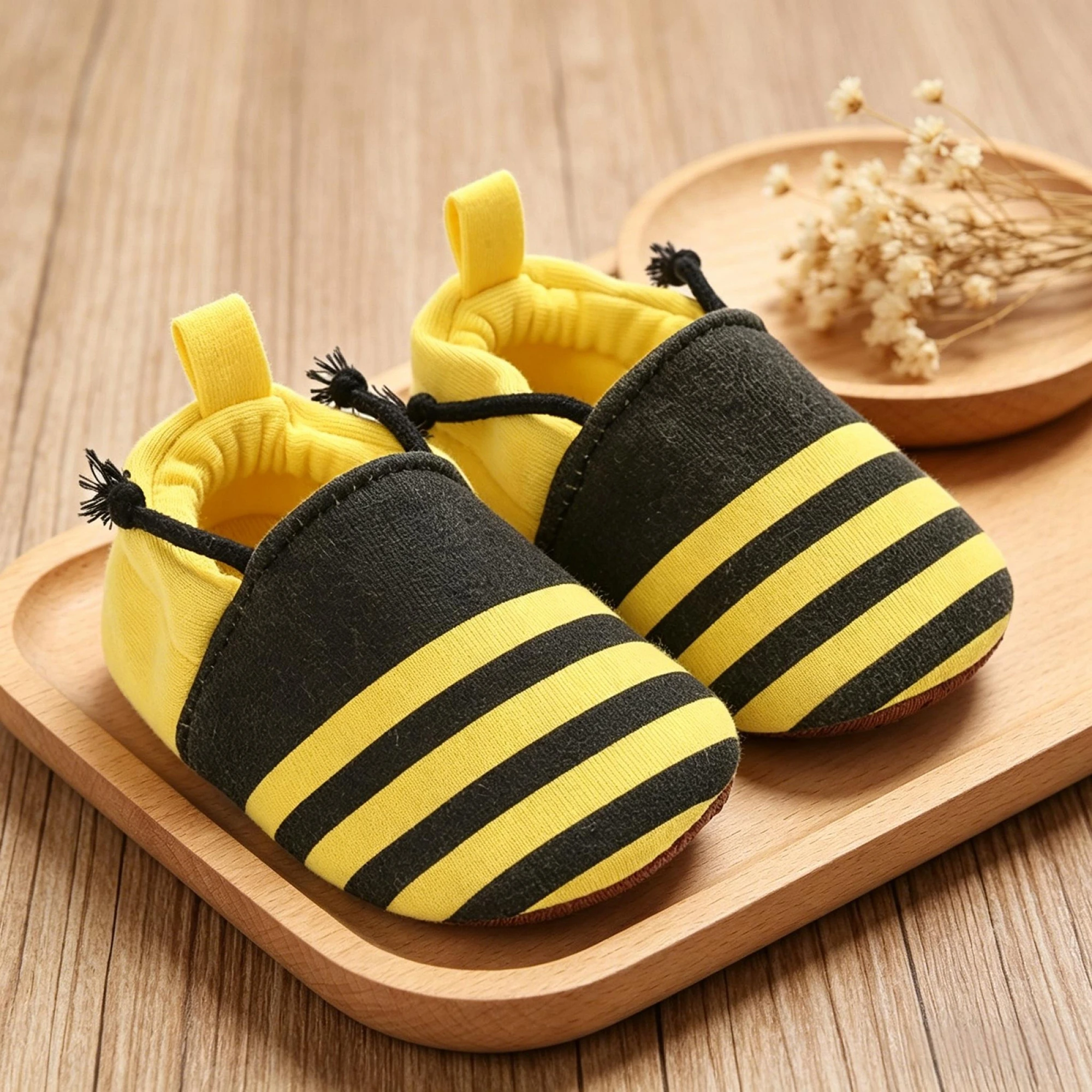 

Baby Flats Cute Bee Stripes Soft Sole Non-slip Walking Shoes Toddler Shoes for Girls Boys