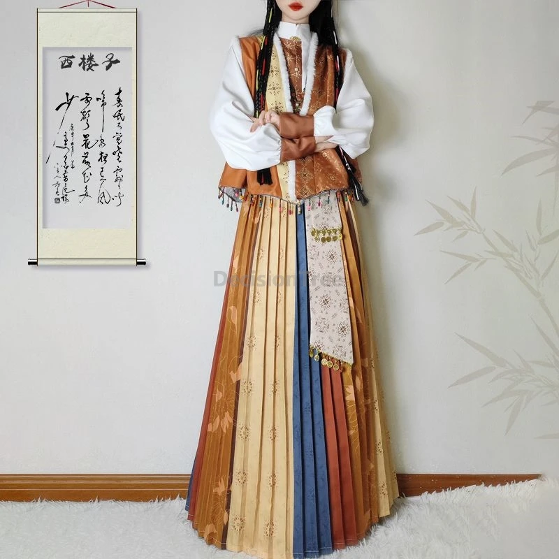 تصميم عنصر عرقي مميز لعام 2025 أزياء هانفو الصينية العصرية لأسرة تانغ للسيدات أزياء تنكرية يومية على الطراز القديم من hanfu