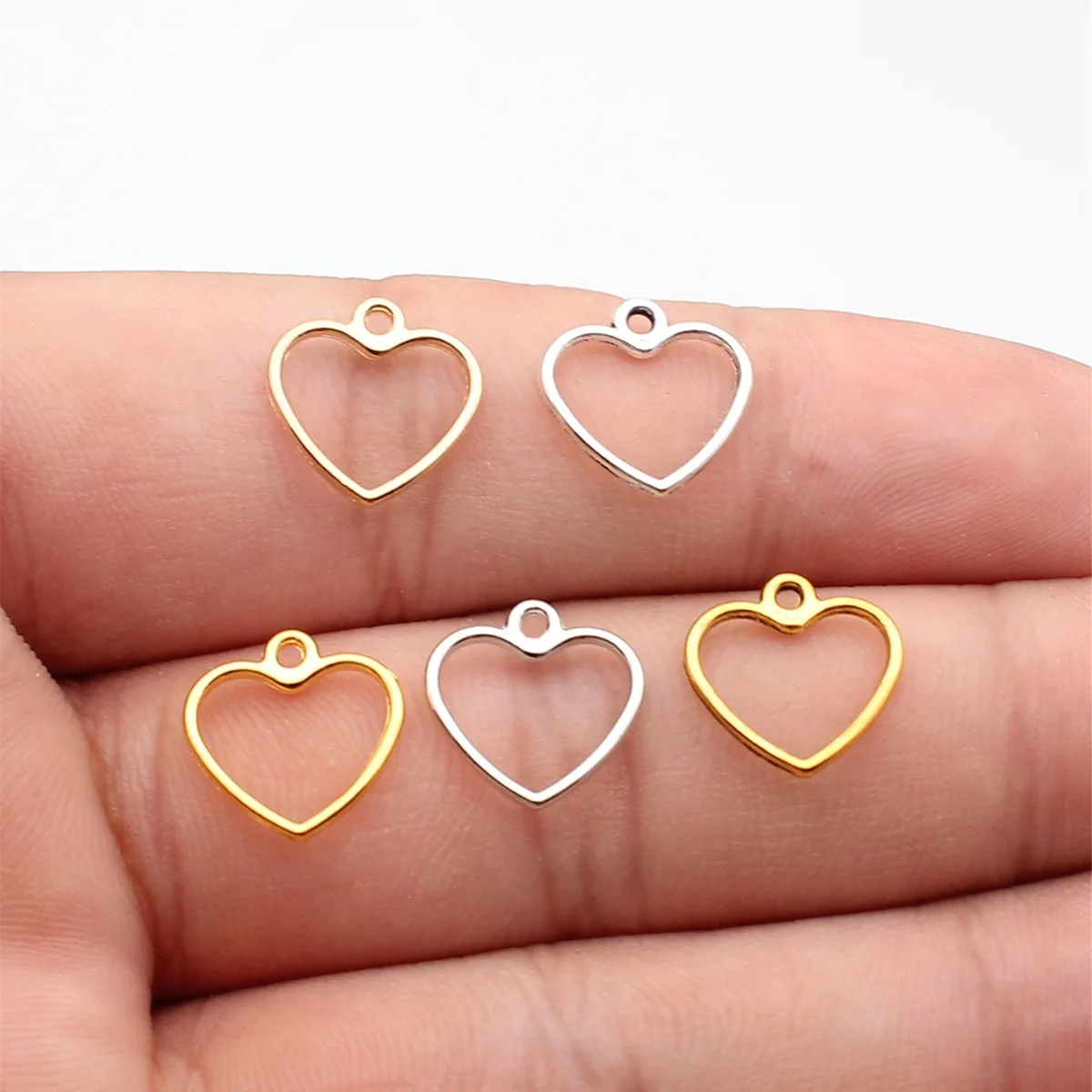 WYSIWYG 40pcs 14x13mm 5 Colors Trendy Pendant Hollow Heart Charms Pendant For Jewelry Making DIY Jewelry Findings
