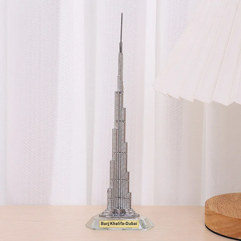 Roman Statue European Zinc Alloy Dubai Burj Tourist Monument Model Vintage Decor Tower