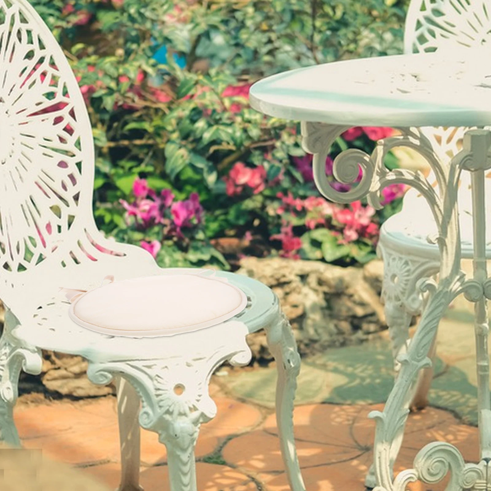 

2Pcs Thick Sponge Chair Cushion Comfortable Round Seat Cushion for Dining Living Room Office Gaming Chair Seat Pad Pressure