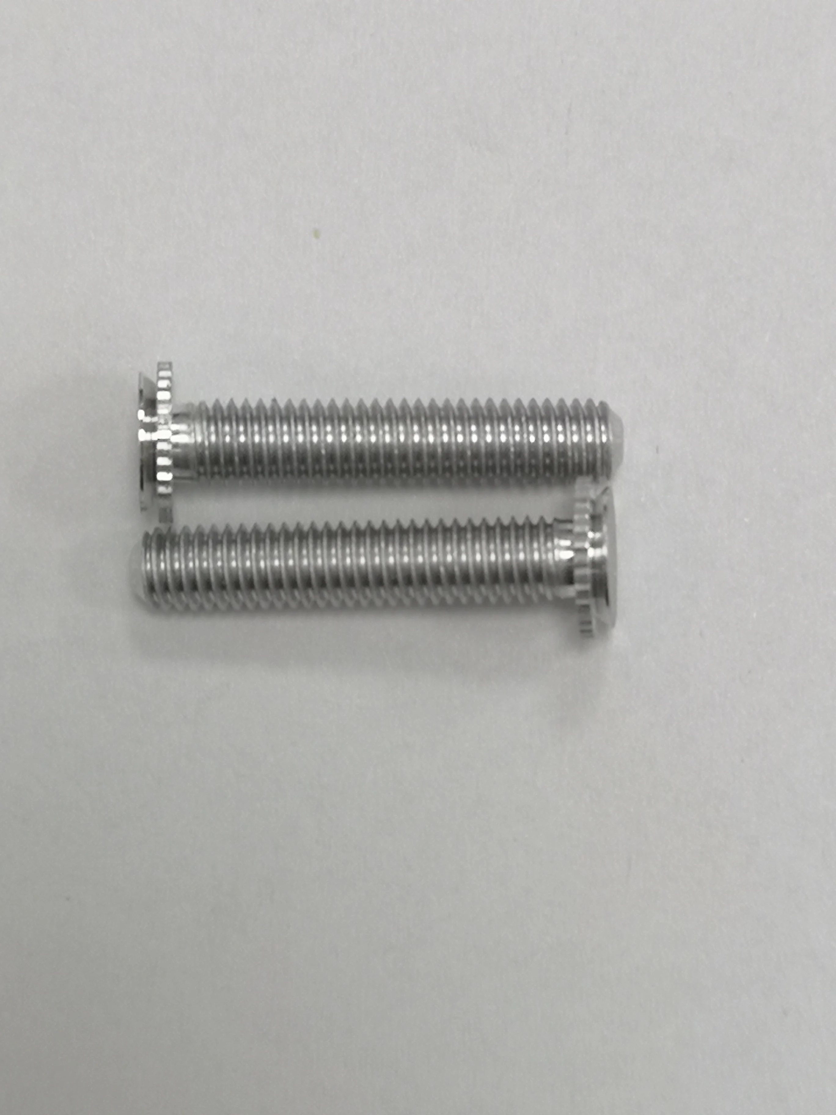 CHC-M4-25 Concealed-Head Self-Clinching Studs Stainless Steel 303 Passivation Reverse Installation Screw Fasteners On Sheets