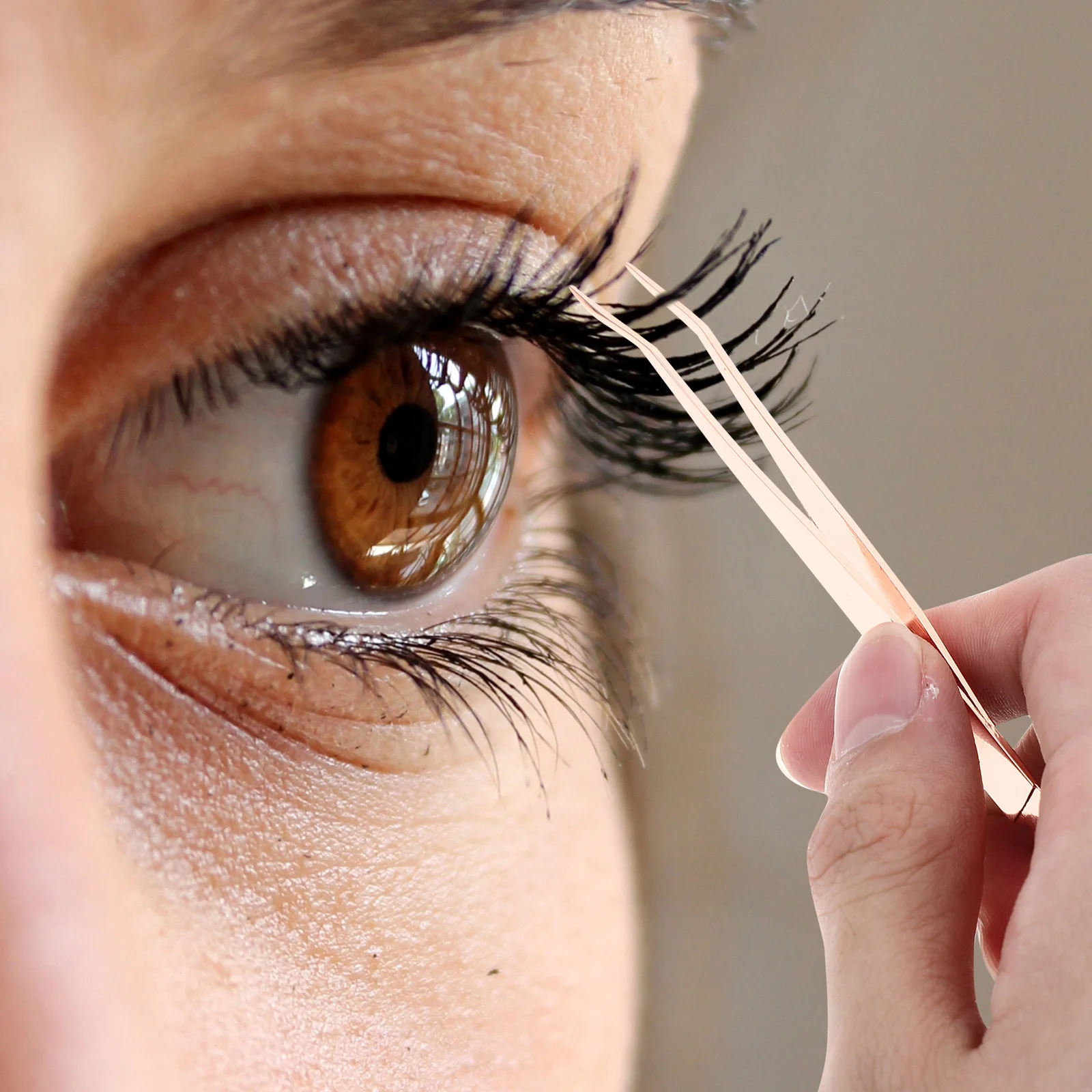 

False Eyelashes Applicator Tool Stainless Steel Crescent Tip Dovetail Design Eyelash Tweezers Clip Lash Applicator Tool