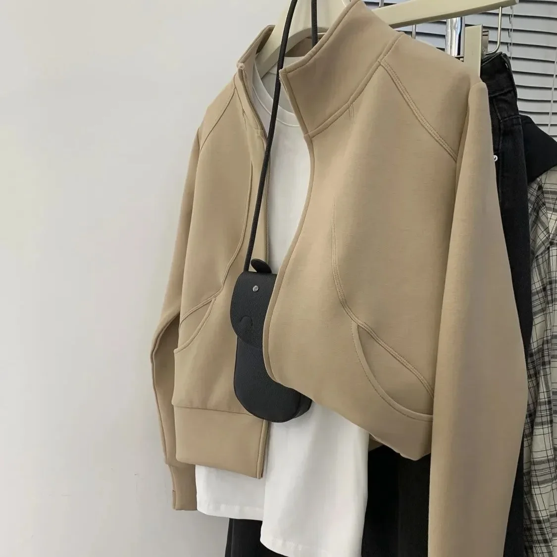 Cárdigan grande con cremallera y cuello de pie para mujer, chaqueta con capucha de manga larga, Top suelto y versátil para primavera y otoño