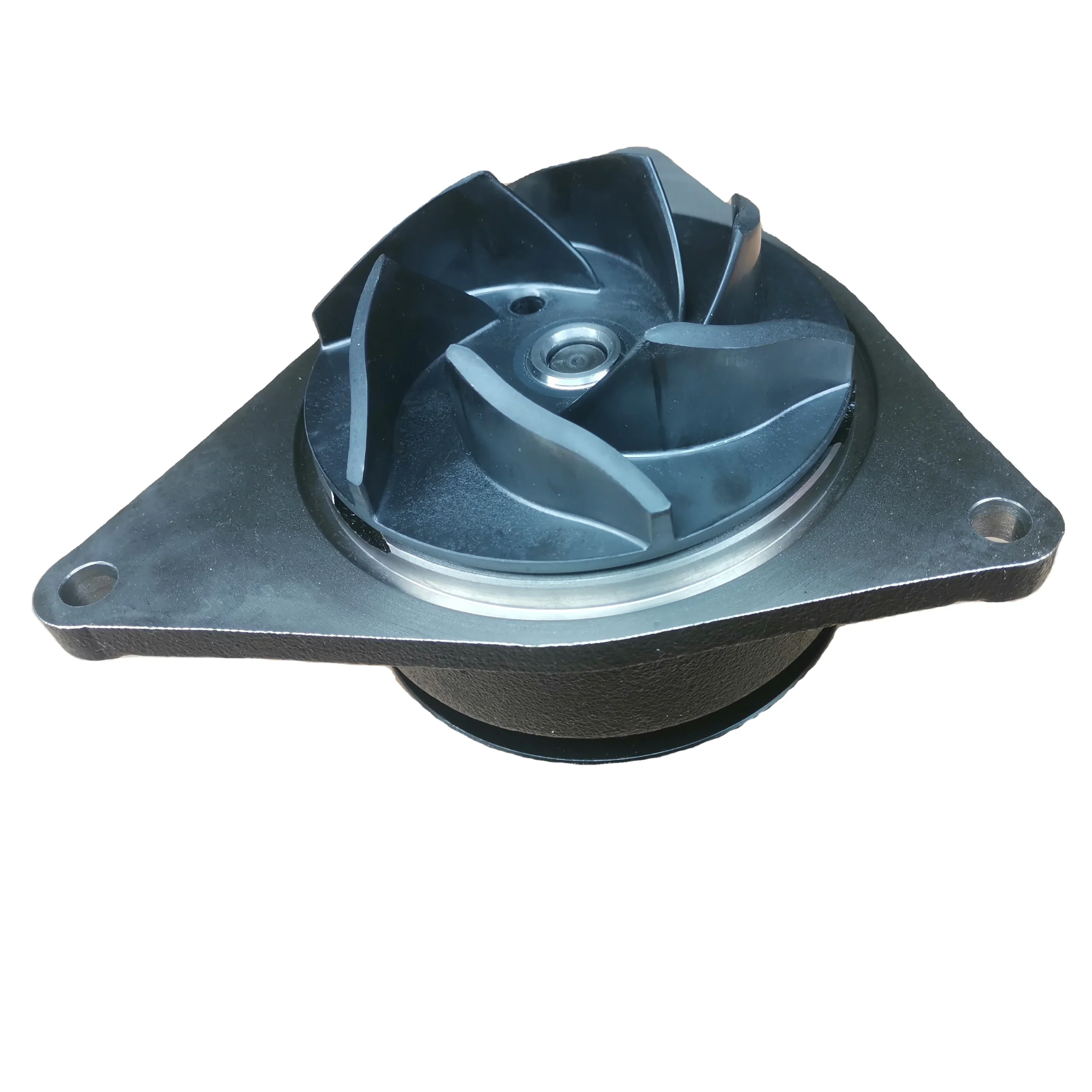 

Система охлаждающей жидкости двигателя 3966841 5402699 Водяной насос 6CT 6 л Детали двигателя