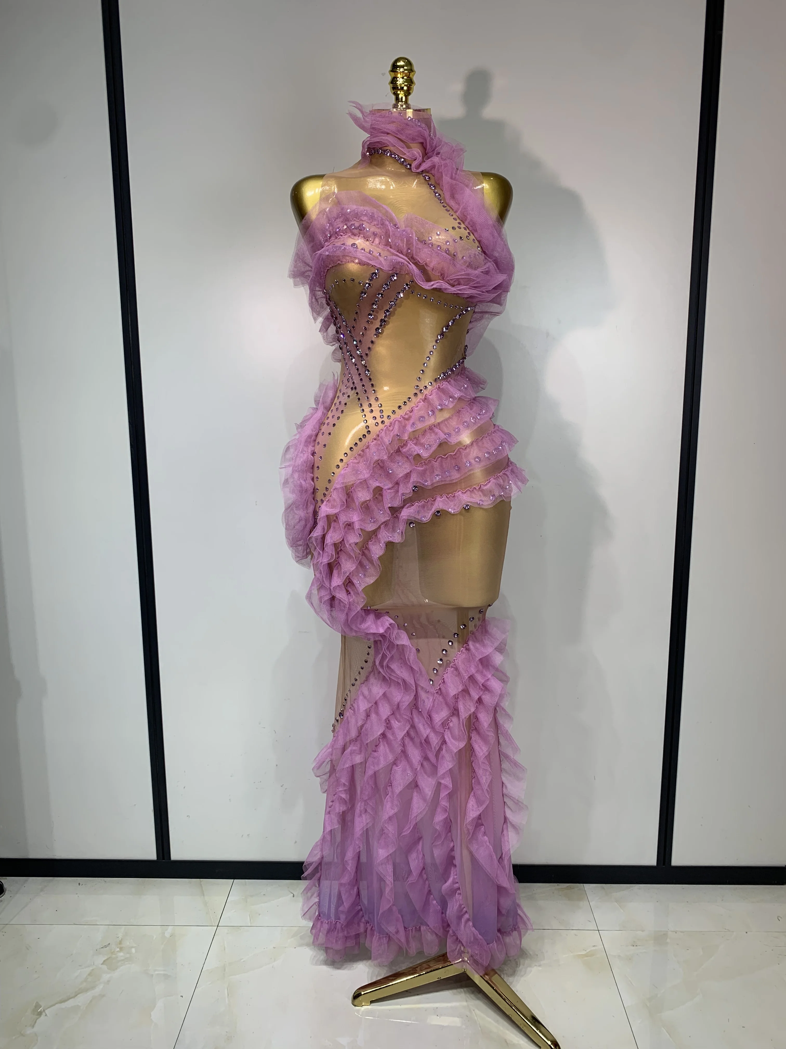 Vestido largo sexi de malla con volantes y diamantes brillantes para mujer, traje de fiesta de noche, Bar, club nocturno, traje de actuación en escenario