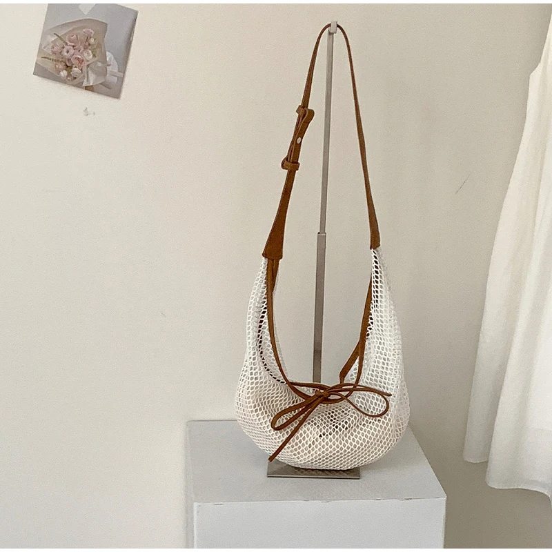 

Korean Hollow Dumpling Bag New Hand-woven Shoulder Crossbody Bag Leisure Vacation Beach Bag Literary Large Capacity Commuter Bag