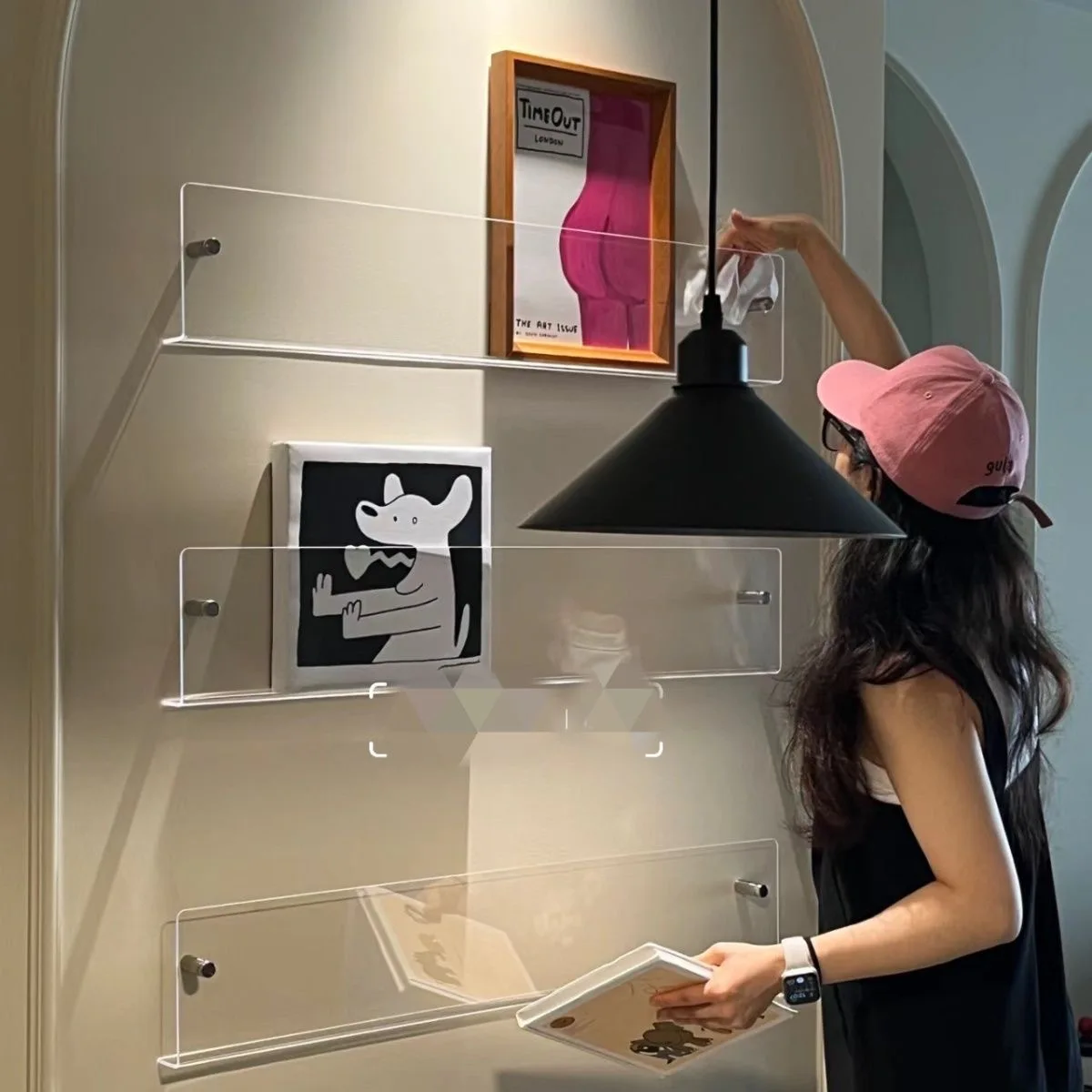 

Acrylic Bookshelf No Punching Wall Hanging Transparent Shelf on Wall Magazine Display Rack Picture Book Storage Rack