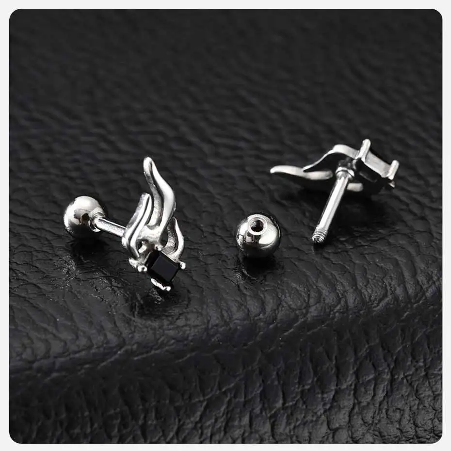 Edelstahl Flamme Zirkon Ohrstecker für Männer Frauen, Anti Allergie Hochwertige Metall Ohrstecker, Hip Hop Punk Schmuck Geschenk – Detail 6