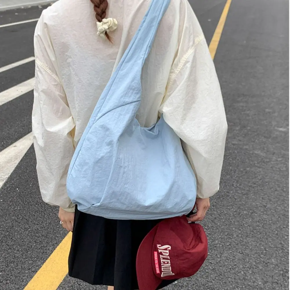 Candy Color Nylon Shoulder Bag Quick-dry Solid Color Casual Tote Bag Korean Style Large Capacity Japanese Style Shoulder Bag