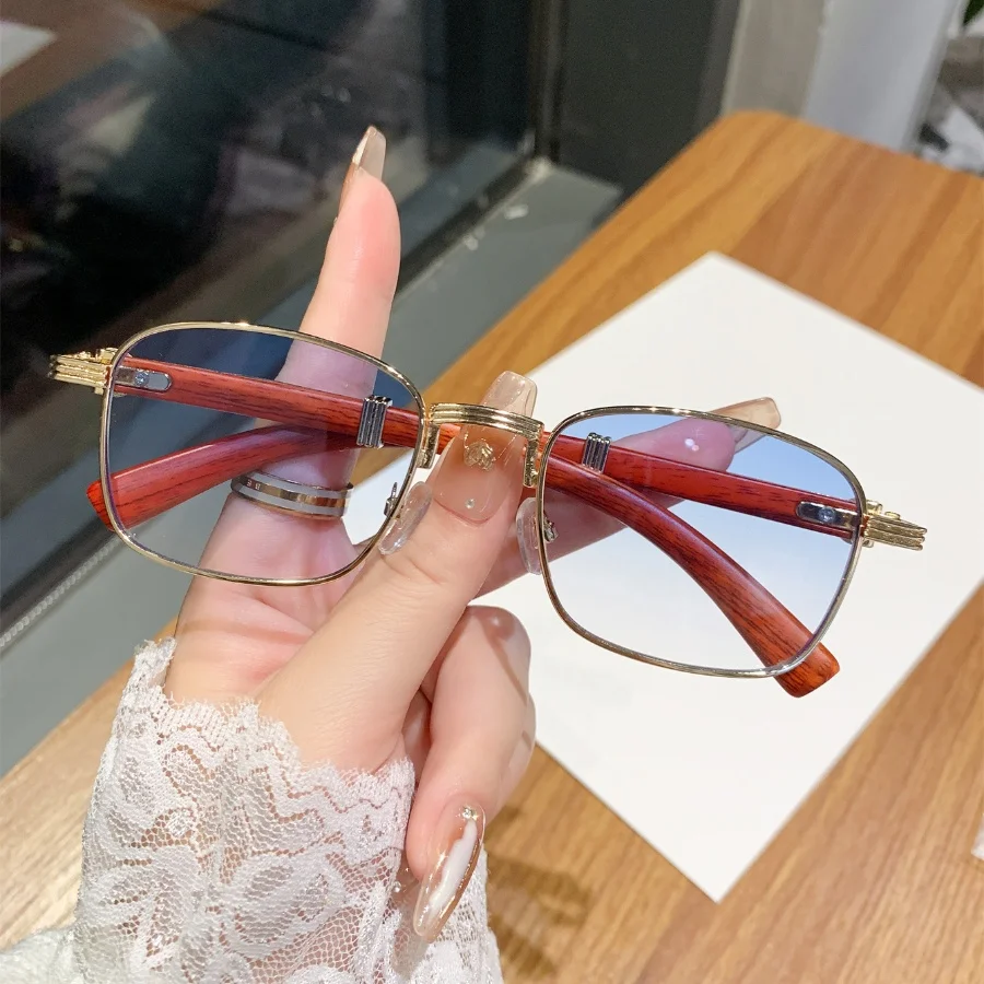 1Pc frauen Sonnenbrille Neue Stil Holzmaserung Bein Solide Rahmen Persönlichkeit Patchwork Trendy Street Style Metall Sonnenbrille Täglichen sonne