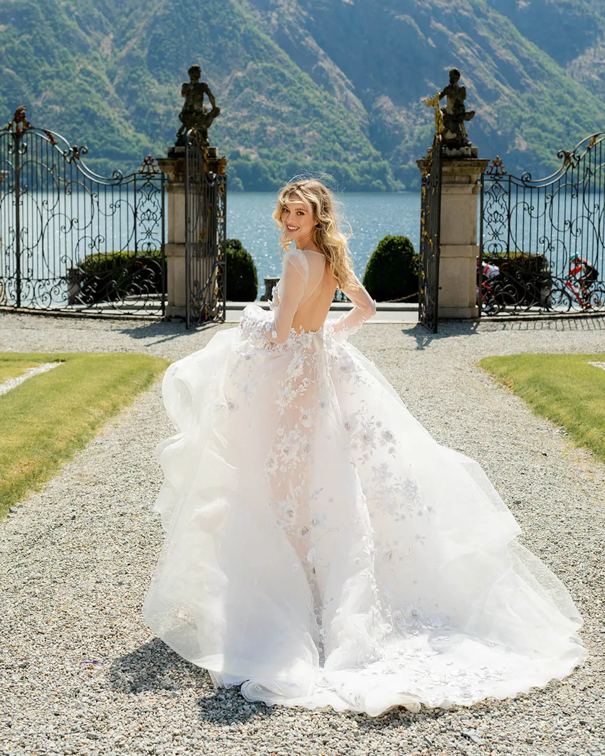 Vestido de novia línea a de hadas con cuello en V, apliques 3D, manga larga, sin espalda, vestidos de novia, Vestido de novia personalizado