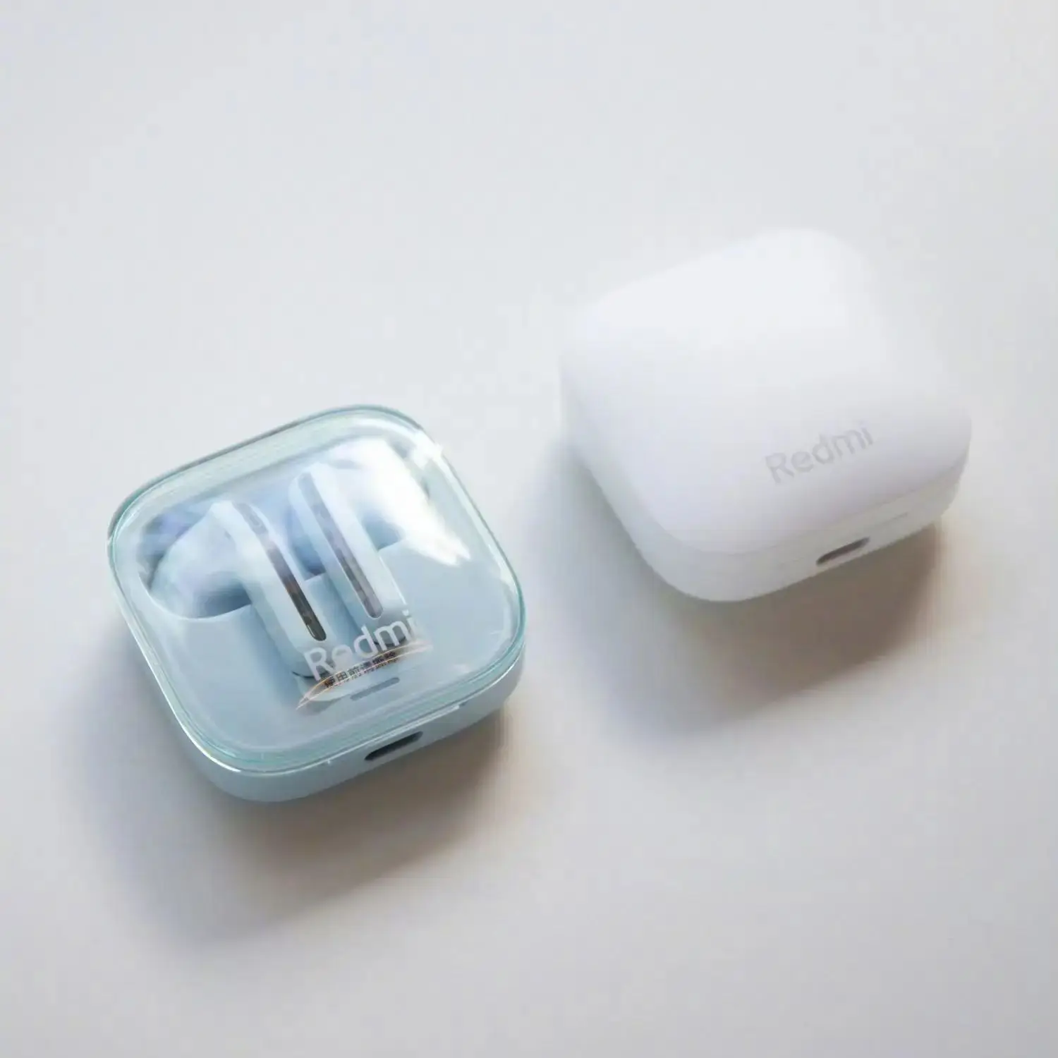 سماعات الرأس اللاسلكية 6 من شيومي ريدمي ، سماعة أذن للحد من الضوضاء ، إصدار نشط ، بلوتوث ، عمر البطارية 30 ساعة ، 5 أوضاع ضبط #3