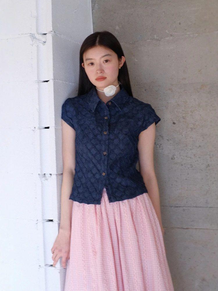 

Deertrip Denim Blue Floral Print ort Sve Sle Retro Women's irt Slim Fit Cotton Collar Button Closure