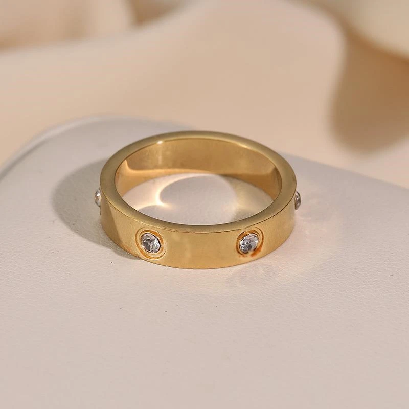 Anello in acciaio al titanio con zirconi di alta qualità di lusso anello placcato in acciaio inossidabile da donna di moda coreana regalo per feste