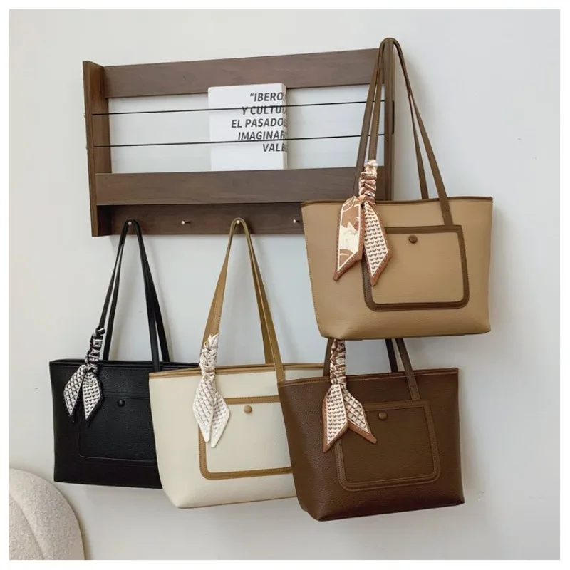 

Gossamer Minimalist Crossbody Bag For Women Luxury Designer Leather Tote Vintage Elegant Large Capacity Unique Flimsy Diaper Bag