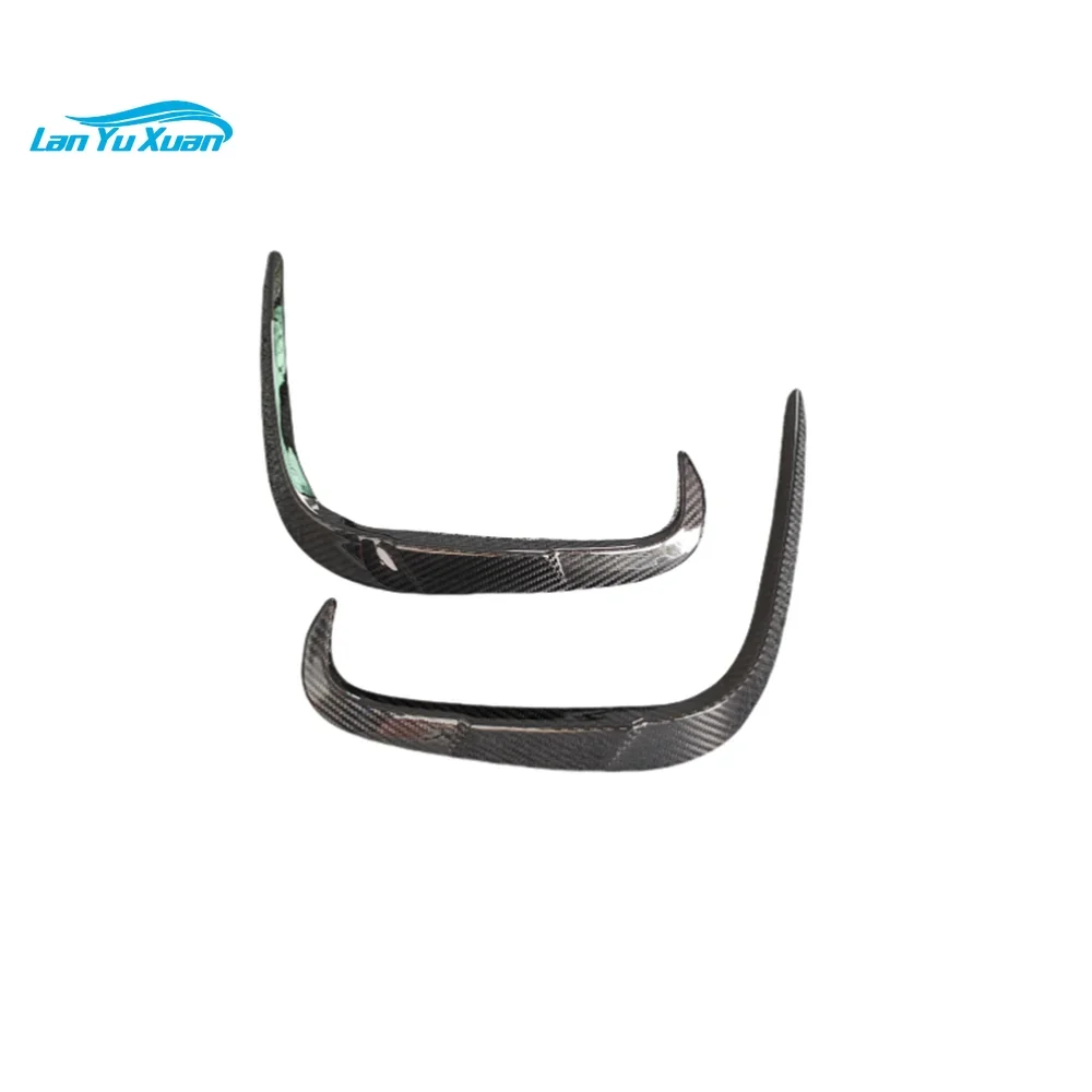 

Used for 2020+BMW 8 Series G14 G15 G16 dry carbon fiber Q-style body kit front lip splitter